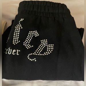 Juicy Couture x Forever 21 Black Bling sweatpants! 🖤✨